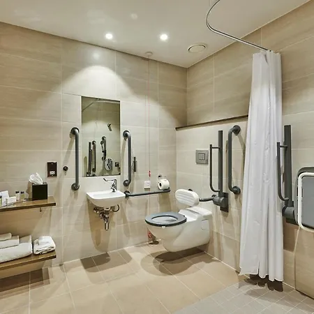 Hotel Genting & At World Birmingham 4*